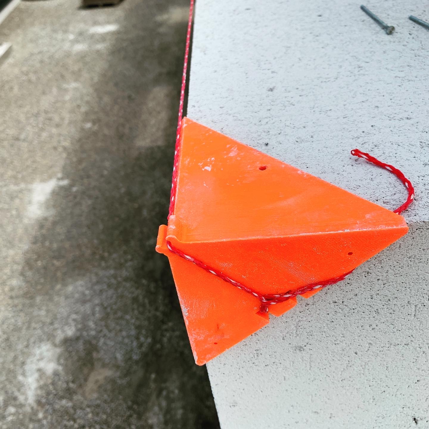 das-filament-petg-filament-1-75-mm-leuchtorange-1-kg image 3